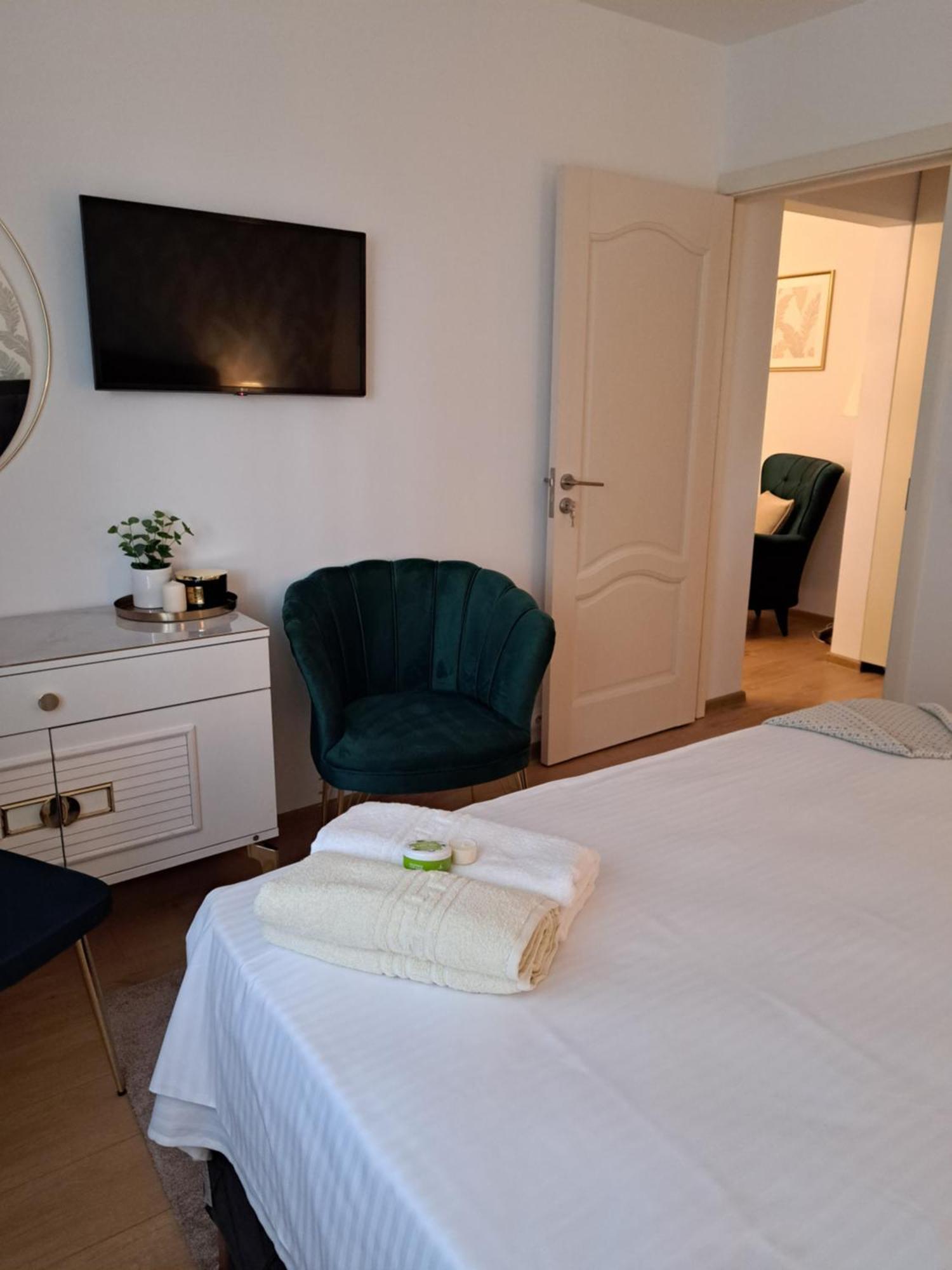 Herastrau Apartament 2 Бухарест Экстерьер фото